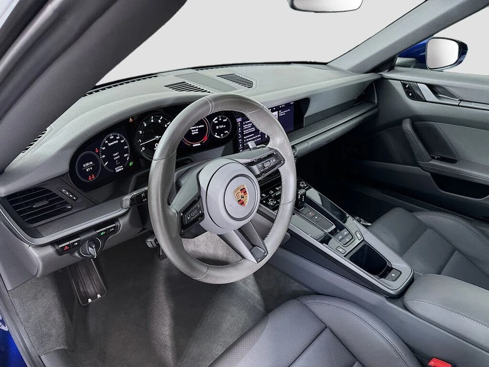 2020 Porsche 992 Carrera - Image 4 of 31