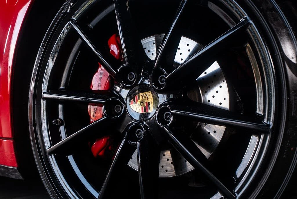 2020 Porsche 992 Carrera - Image 18 of 31