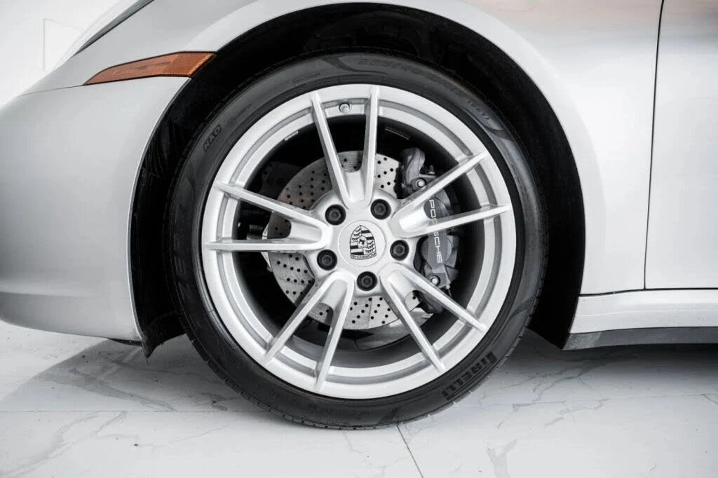 2020 Porsche 992 Carrera - Image 6 of 15