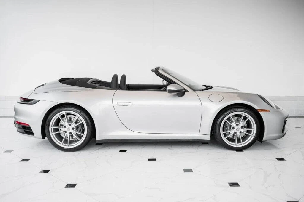 2020 Porsche 992 Carrera - Image 4 of 15