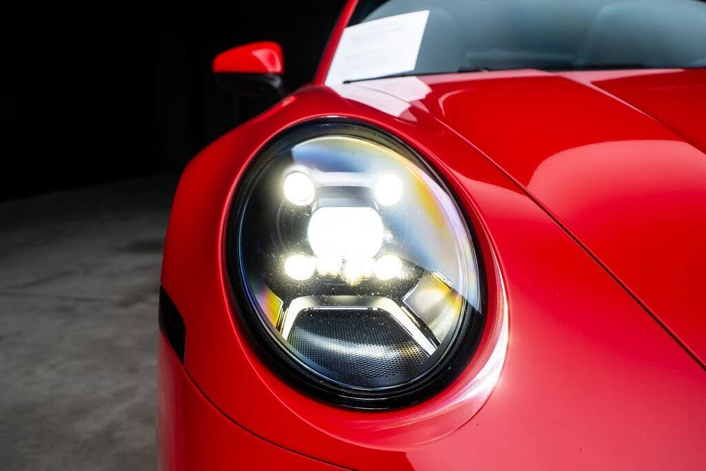 2020 Porsche 992 Carrera - Image 11 of 31