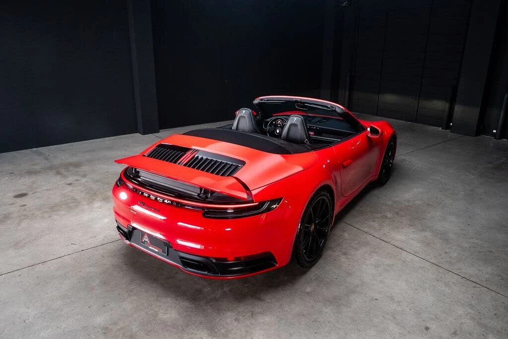2020 Porsche 992 Carrera - Image 24 of 31