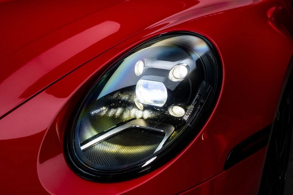 2020 Porsche 992 Carrera - Image 3 of 31
