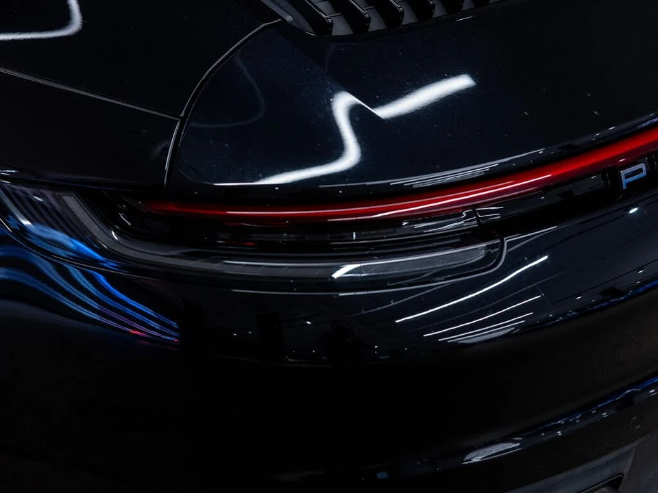 2020 Porsche 992 Carrera - Image 25 of 31
