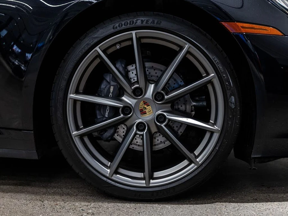 2020 Porsche 992 Carrera - Image 20 of 31