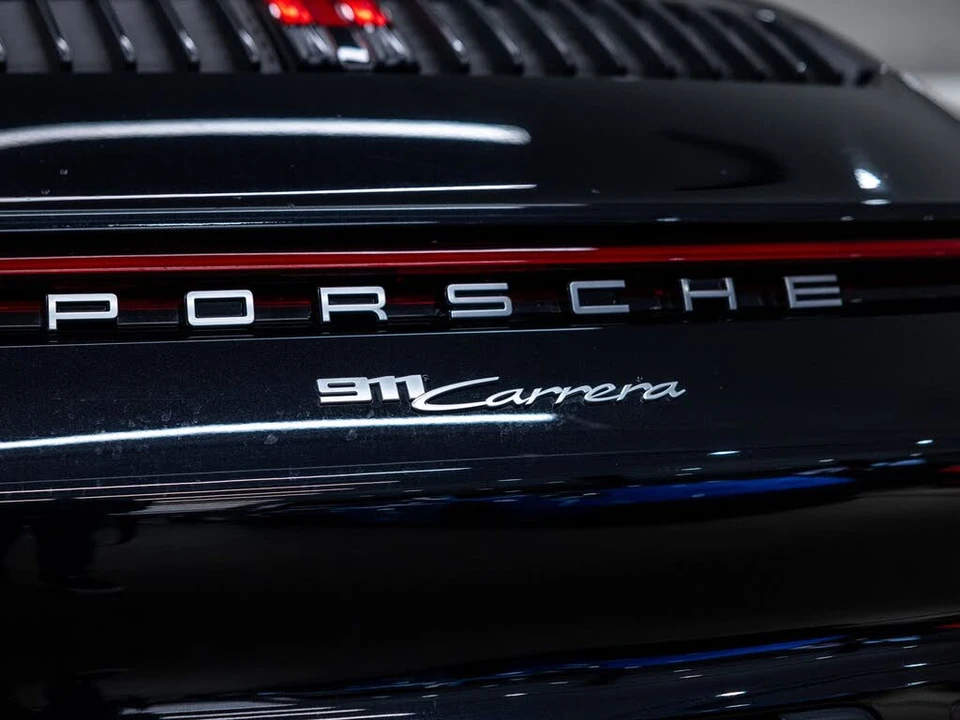 2020 Porsche 992 Carrera - Image 24 of 31