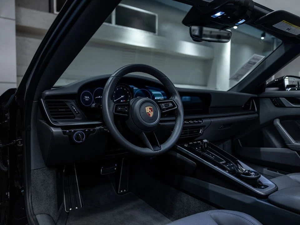 2020 Porsche 992 Carrera - Image 4 of 31