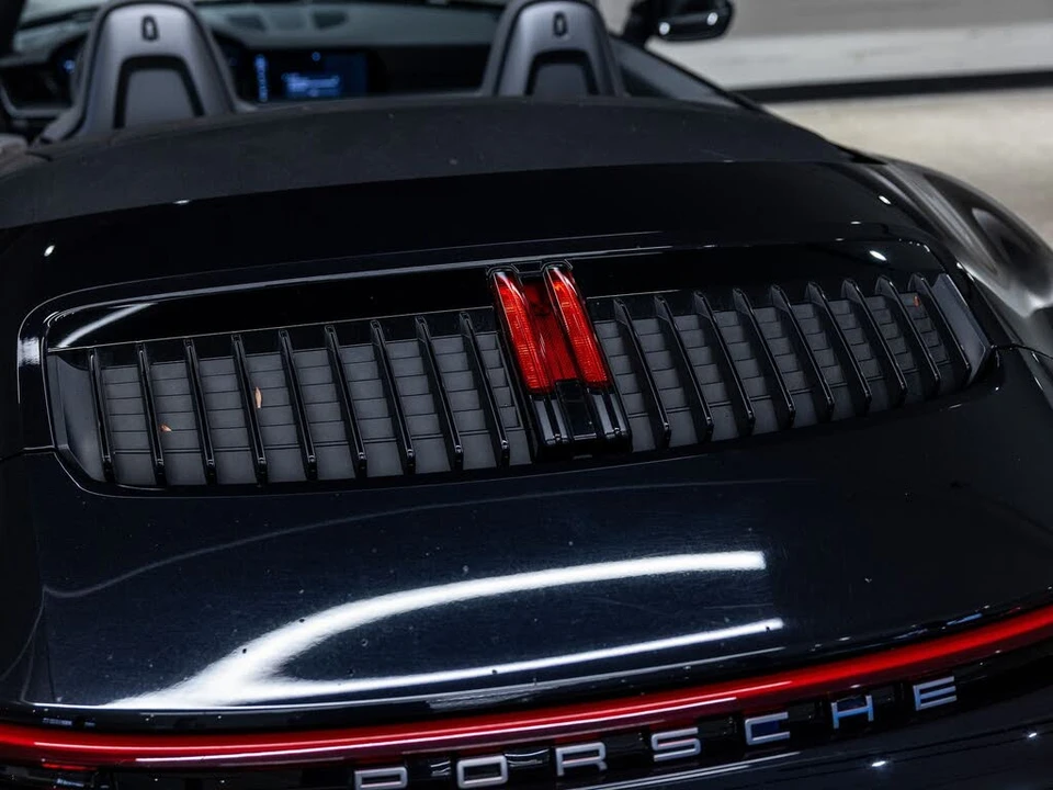 2020 Porsche 992 Carrera - Image 22 of 31