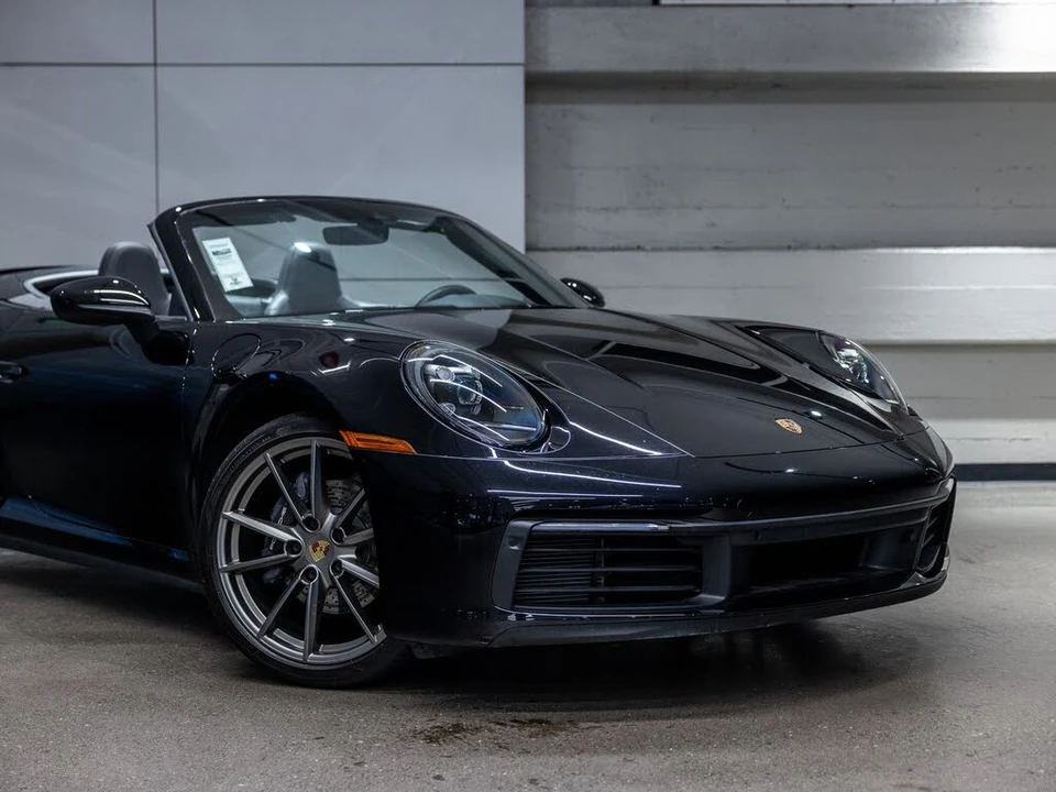 2020 Porsche 992 Carrera - Image 17 of 31