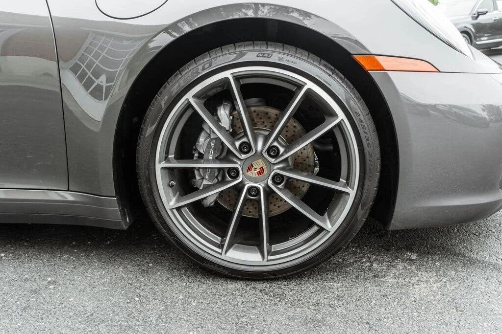 2020 Porsche 992 Carrera - Image 6 of 31