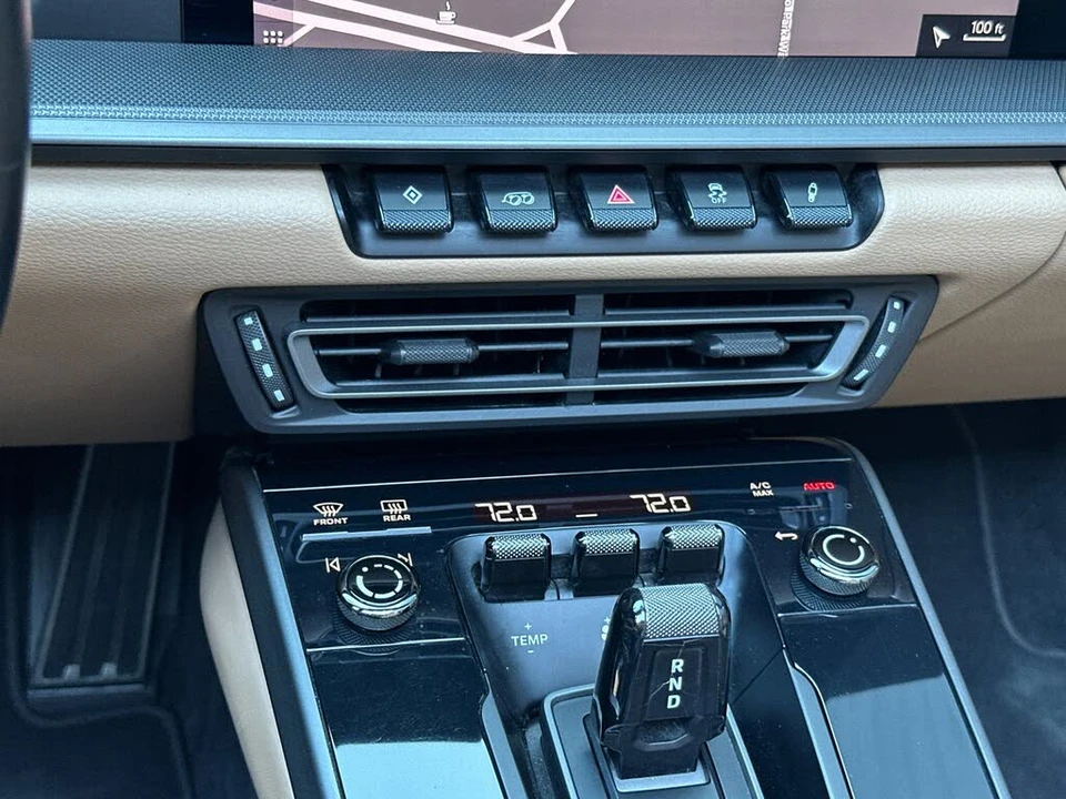 2020 Porsche 992 Carrera - Image 25 of 31