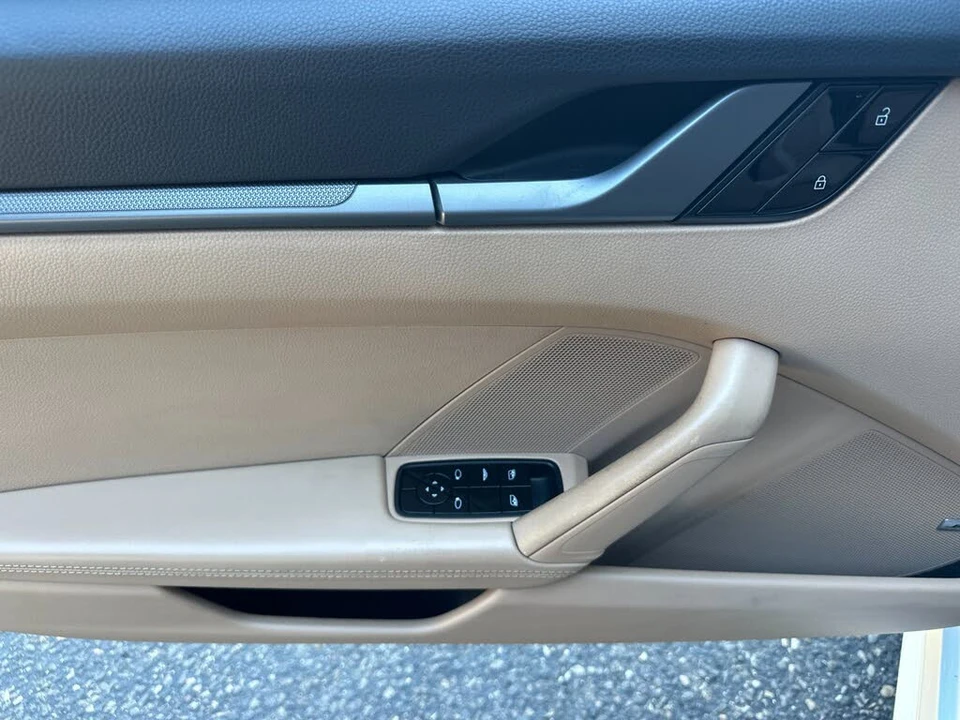 2020 Porsche 992 Carrera - Image 13 of 31