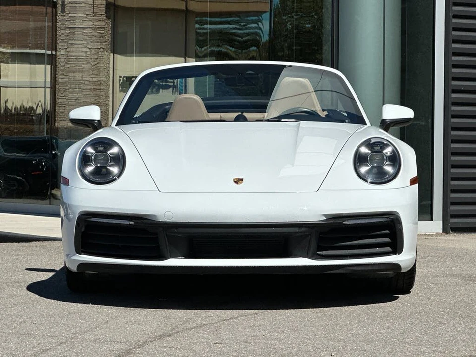 2020 Porsche 992 Carrera - Image 11 of 31