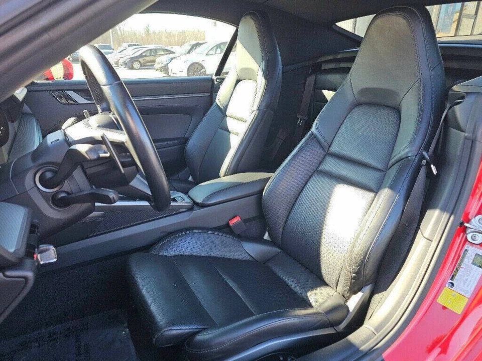 2020 Porsche 992 Carrera - Image 14 of 31