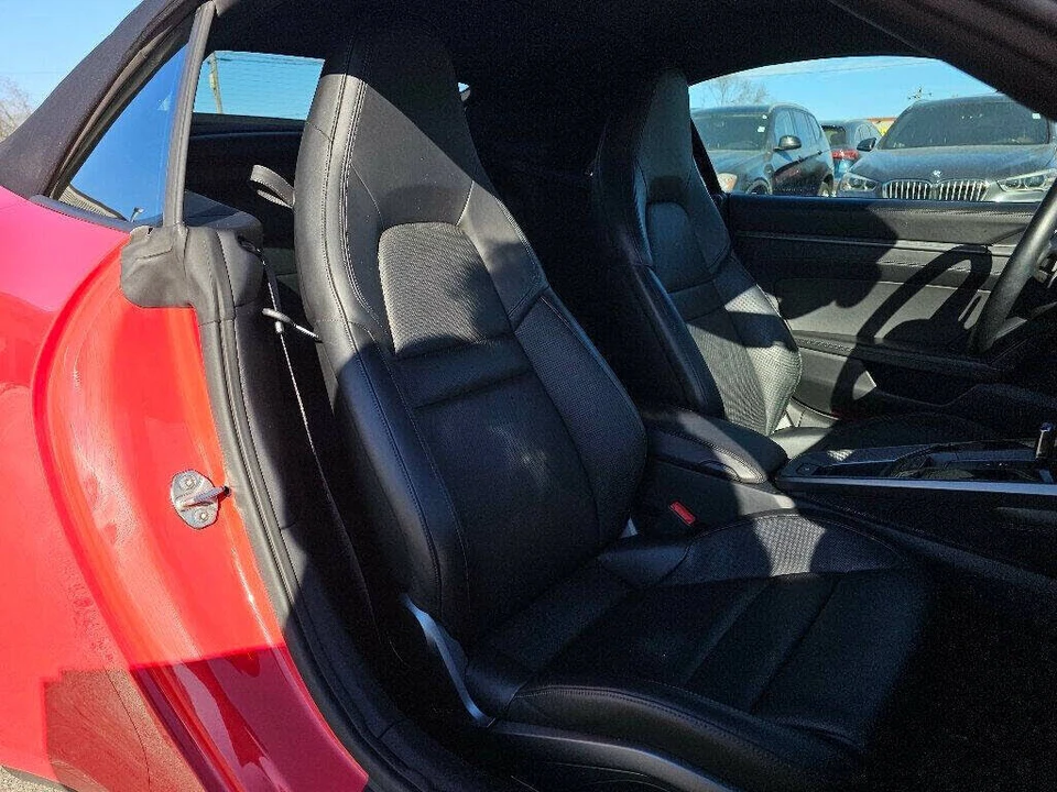 2020 Porsche 992 Carrera - Image 13 of 31