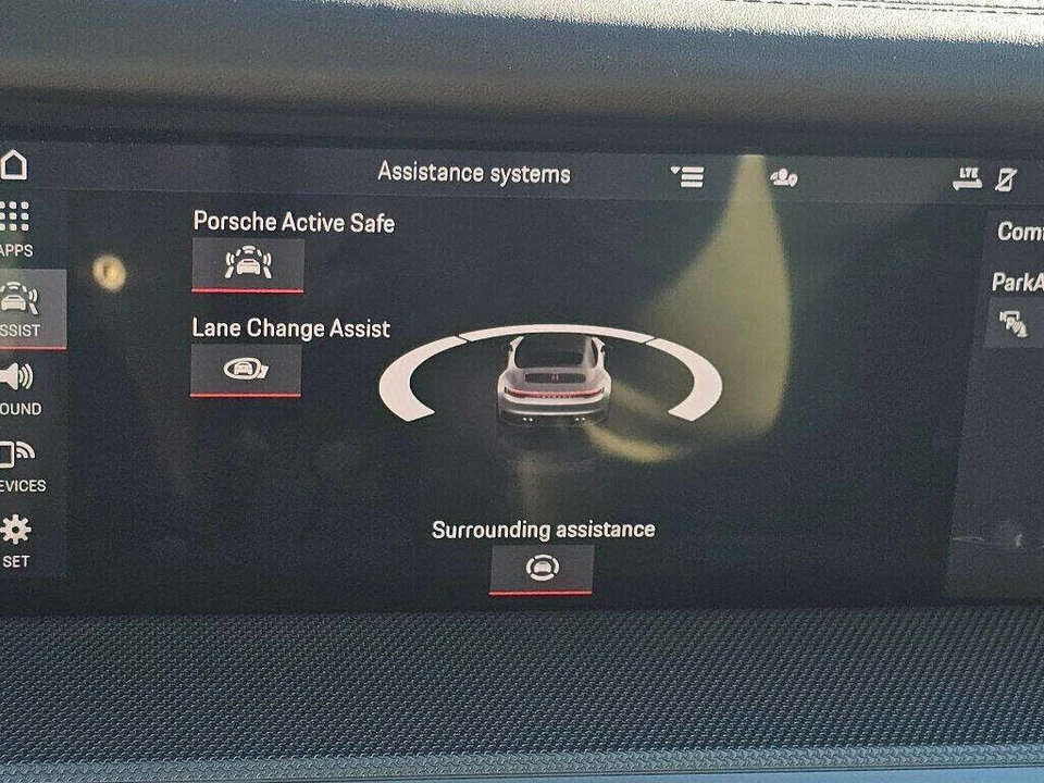 2020 Porsche 992 Carrera - Image 27 of 31