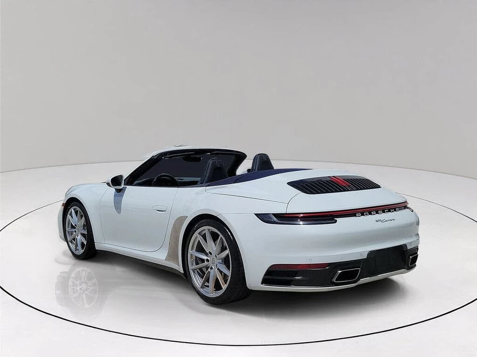 2020 Porsche 992 Carrera - Image 4 of 30