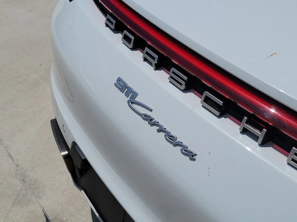 2020 Porsche 992 Carrera - Image 8 of 30