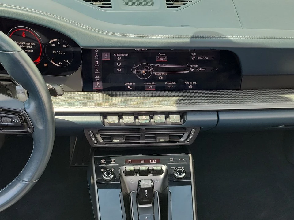 2020 Porsche 992 Carrera - Image 13 of 30