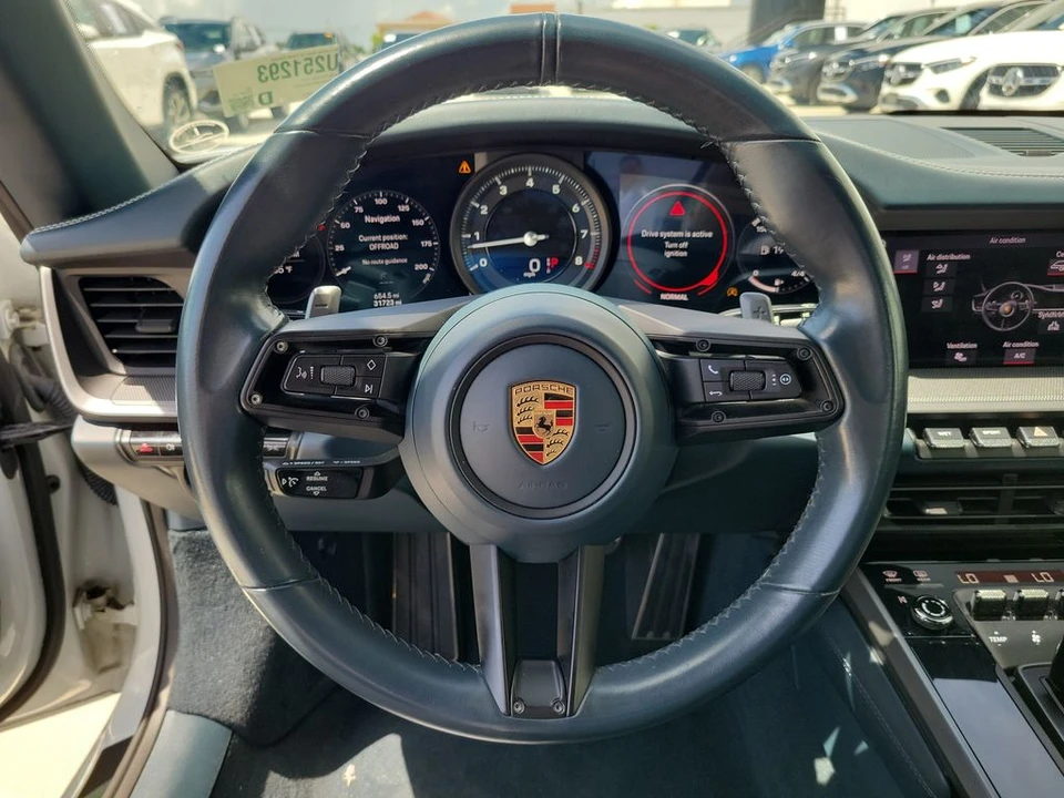 2020 Porsche 992 Carrera - Image 20 of 30