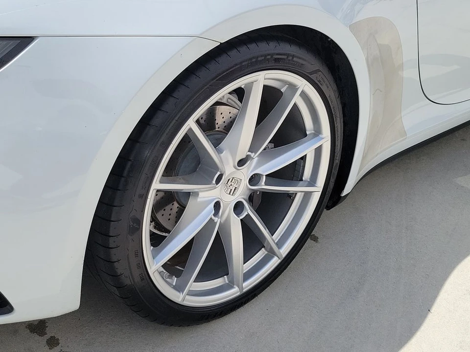 2020 Porsche 992 Carrera - Image 7 of 30