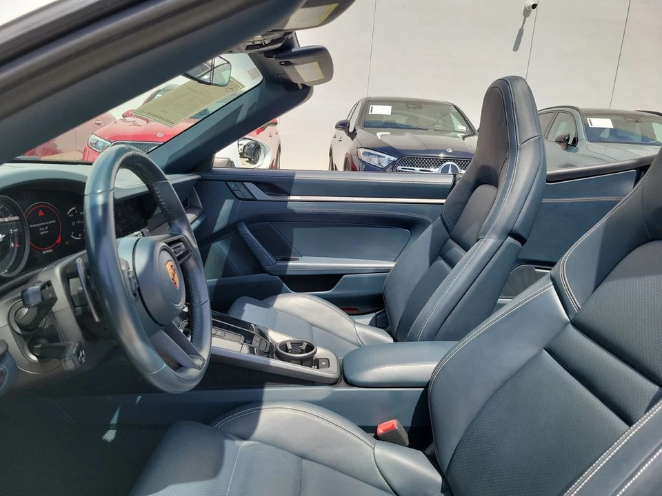 2020 Porsche 992 Carrera - Image 18 of 30