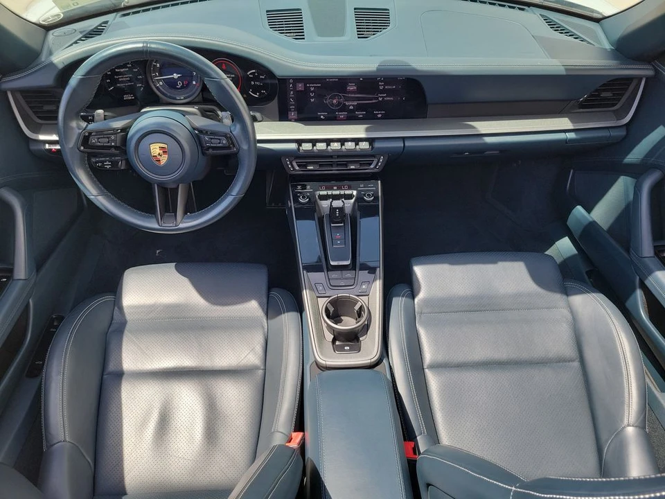 2020 Porsche 992 Carrera - Image 11 of 30