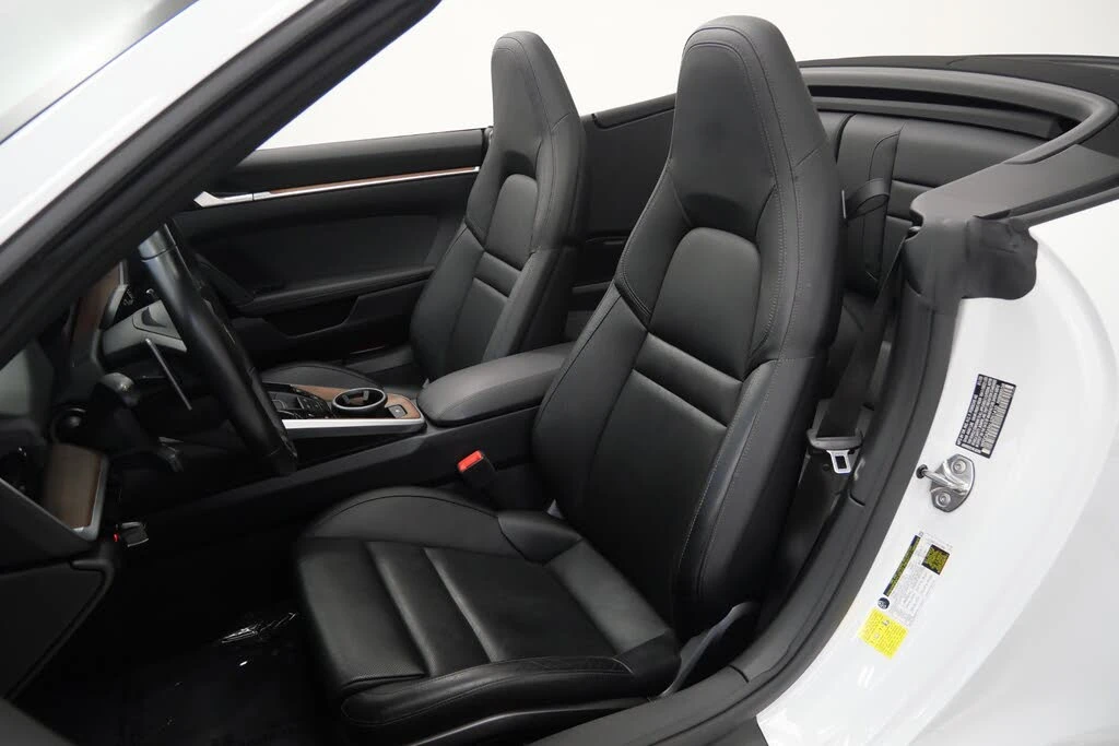 2020 Porsche 992 Carrera - Image 23 of 31