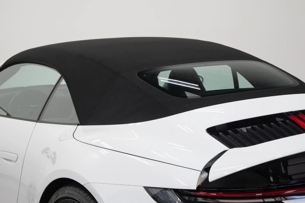2020 Porsche 992 Carrera - Image 17 of 31