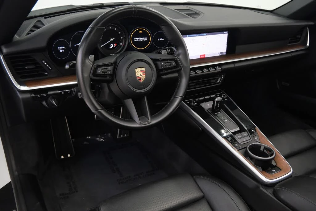 2020 Porsche 992 Carrera - Image 12 of 31