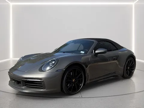 2020 Porsche 911 Carrera Cabriolet RWD
