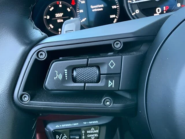 2020 Porsche 992 Carrera - Image 26 of 31