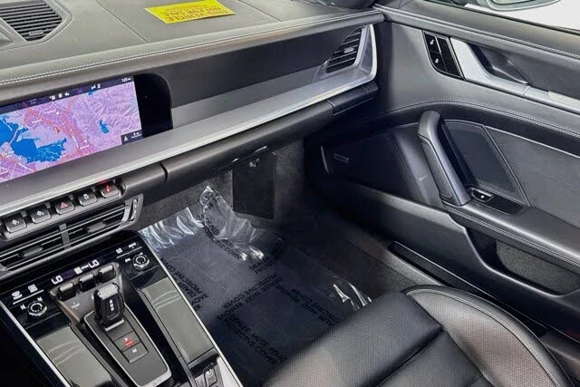 2020 Porsche 992 Carrera - Image 21 of 28