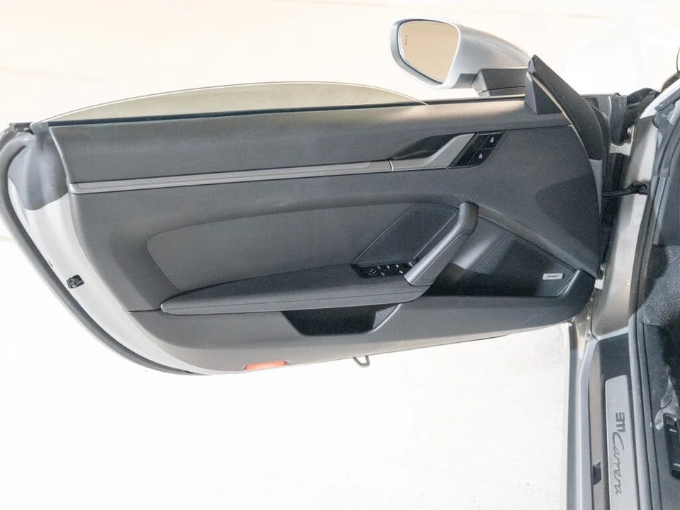 2020 Porsche 992 Carrera - Image 16 of 26