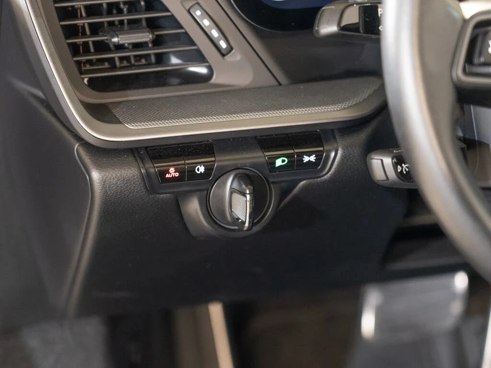 2020 Porsche 992 Carrera - Image 23 of 26