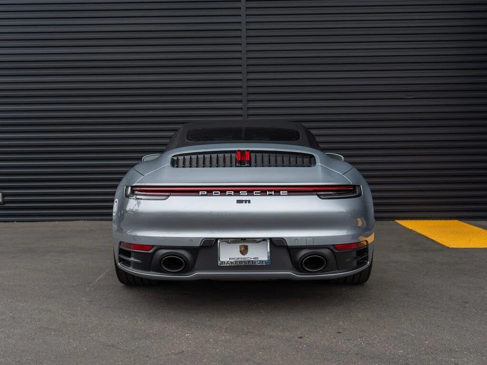 2020 Porsche 992 Carrera - Image 10 of 31