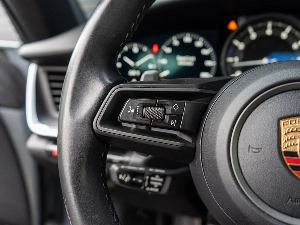 2020 Porsche 992 Carrera - Image 18 of 31