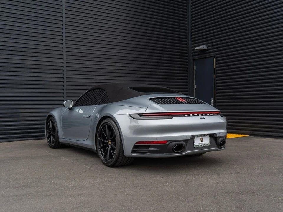 2020 Porsche 992 Carrera - Image 3 of 31