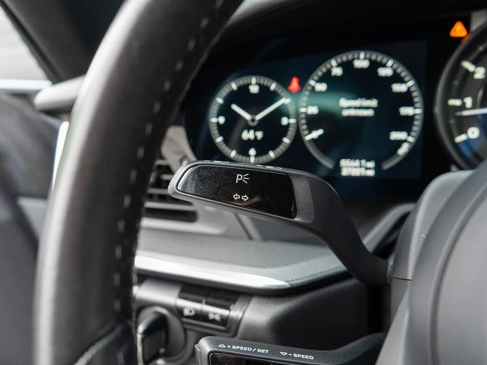 2020 Porsche 992 Carrera - Image 19 of 31