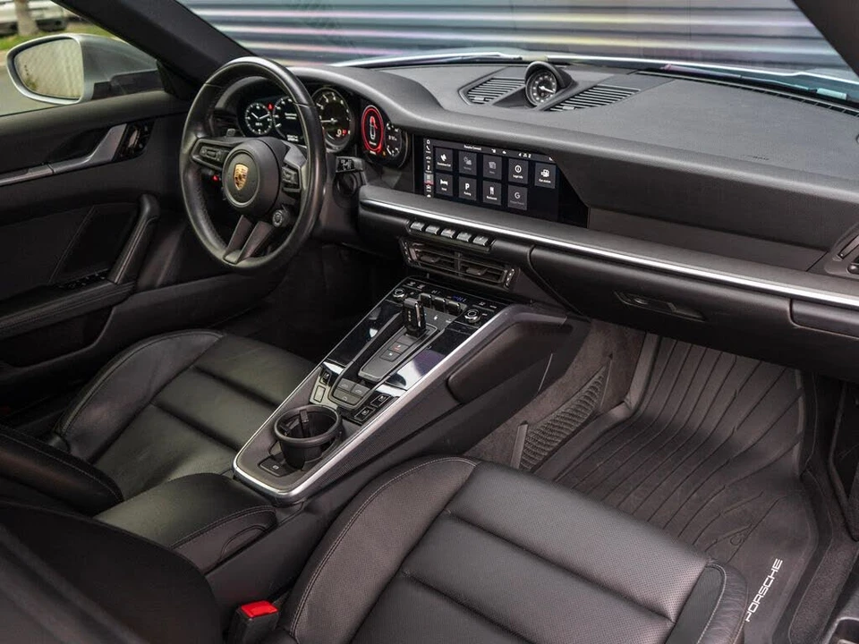 2020 Porsche 992 Carrera - Image 11 of 31