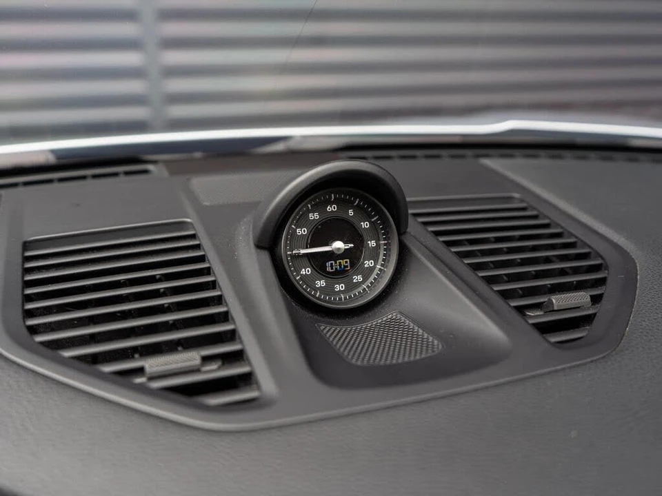 2020 Porsche 992 Carrera - Image 24 of 31