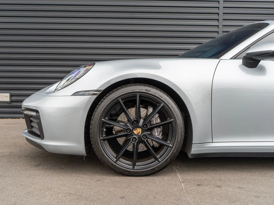 2020 Porsche 992 Carrera - Image 12 of 31