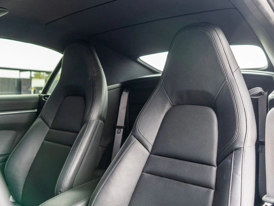 2020 Porsche 992 Carrera - Image 4 of 31