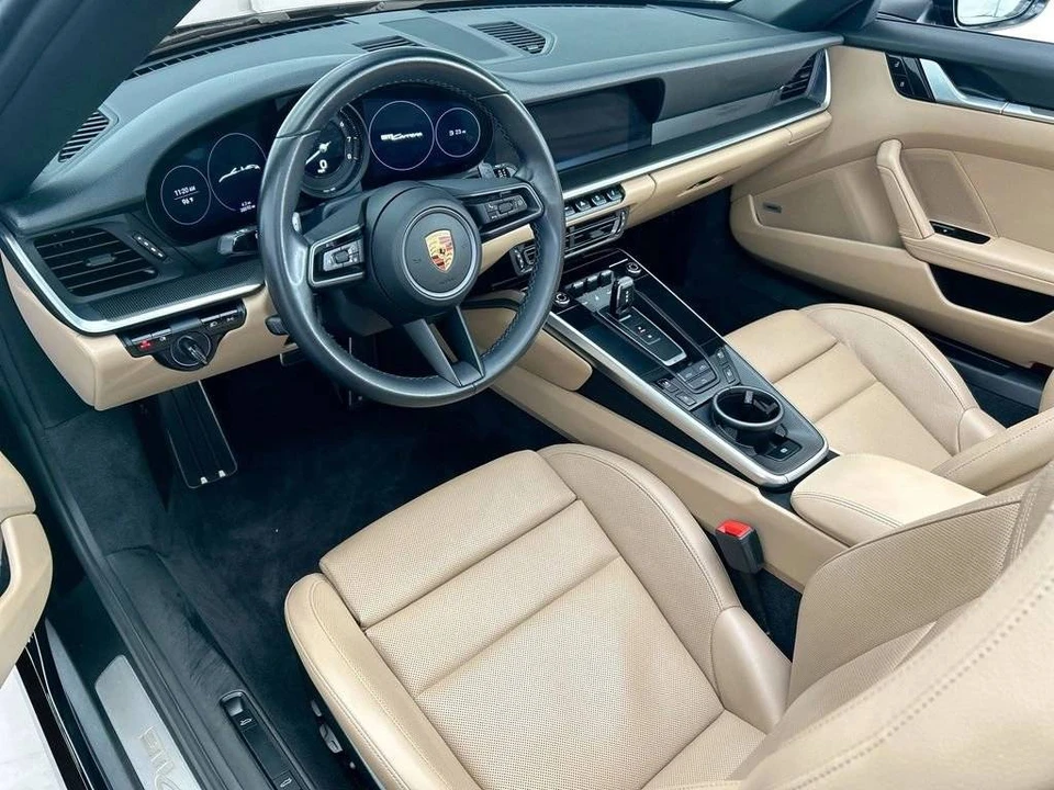 2020 Porsche 992 Carrera - Image 4 of 5
