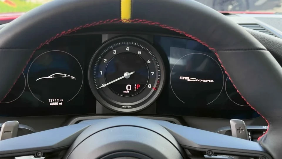 2020 Porsche 992 Carrera - Image 11 of 20