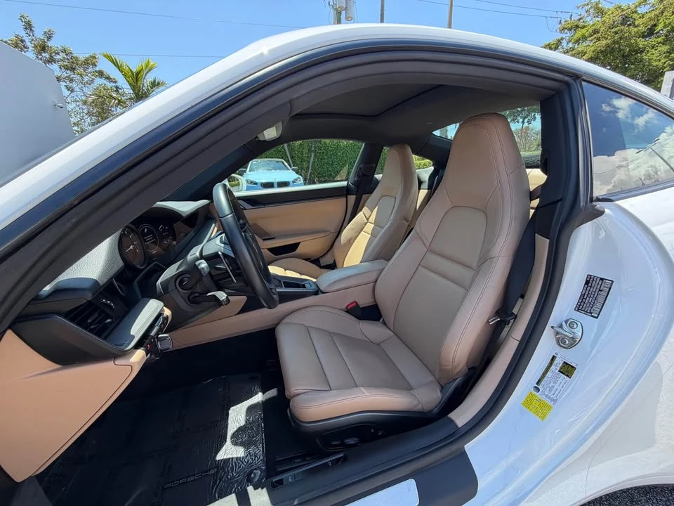 2020 Porsche 992 Carrera - Image 6 of 9
