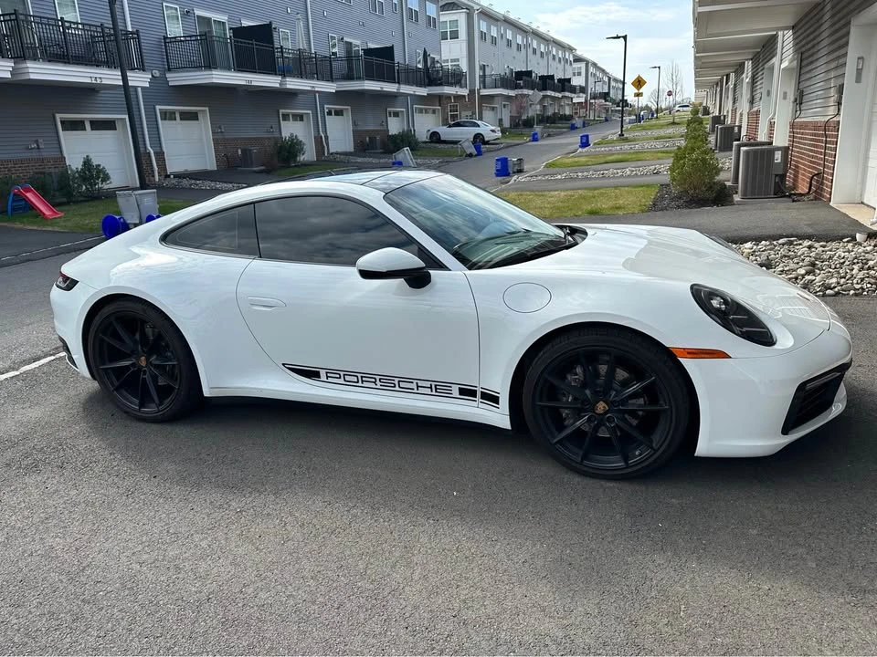 2020 Porsche 992 Carrera - Image 3 of 15