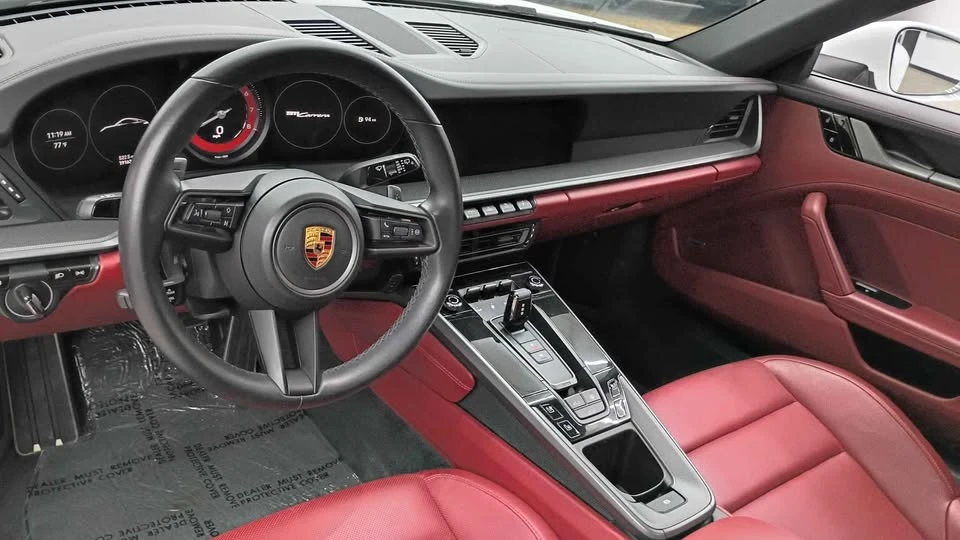 2020 Porsche 992 Carrera - Image 13 of 20