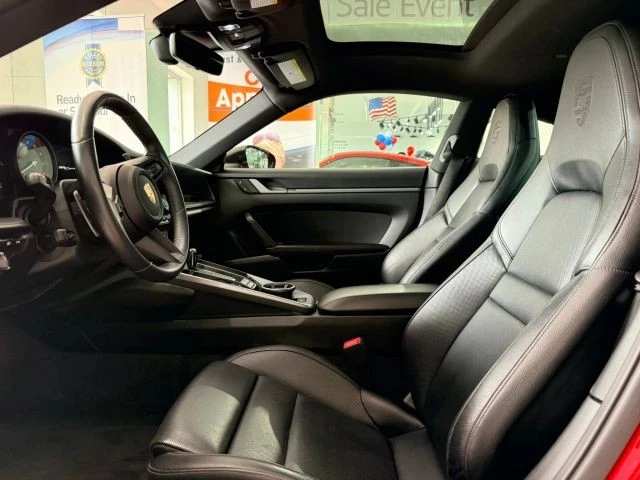 2020 Porsche 992 Carrera - Image 17 of 31