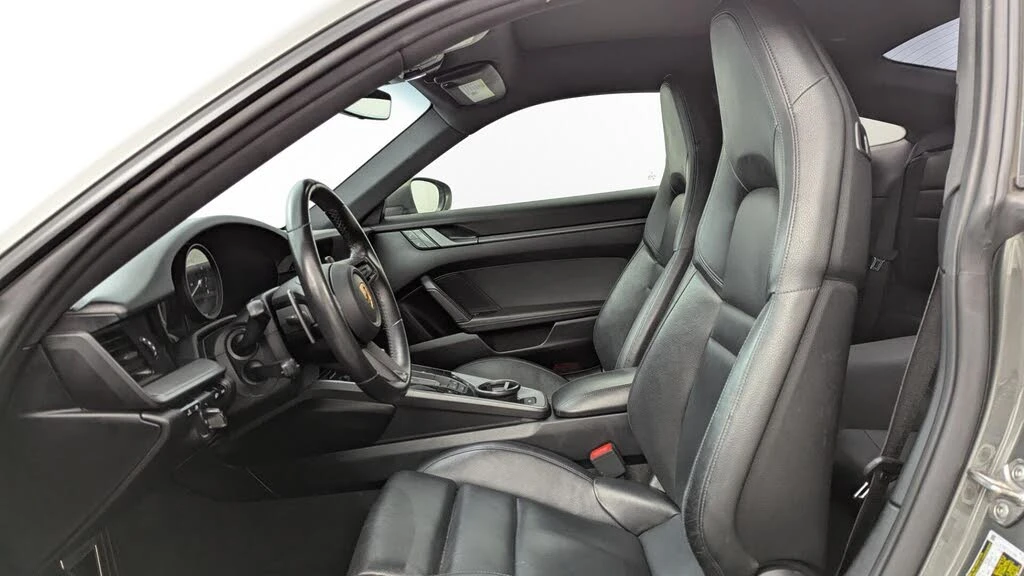 2020 Porsche 992 Carrera - Image 14 of 31